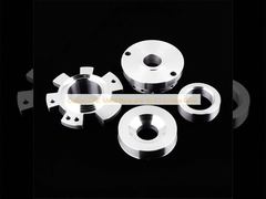 Εξατομικευμένα Μεταλλικά Εξαρτήματα CNC με Φινίρισμα Επιφάνειας Ra 0.1